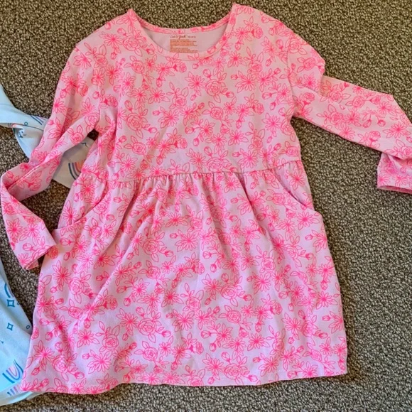 Multiple Girl Dresses - Picture 5 of 9